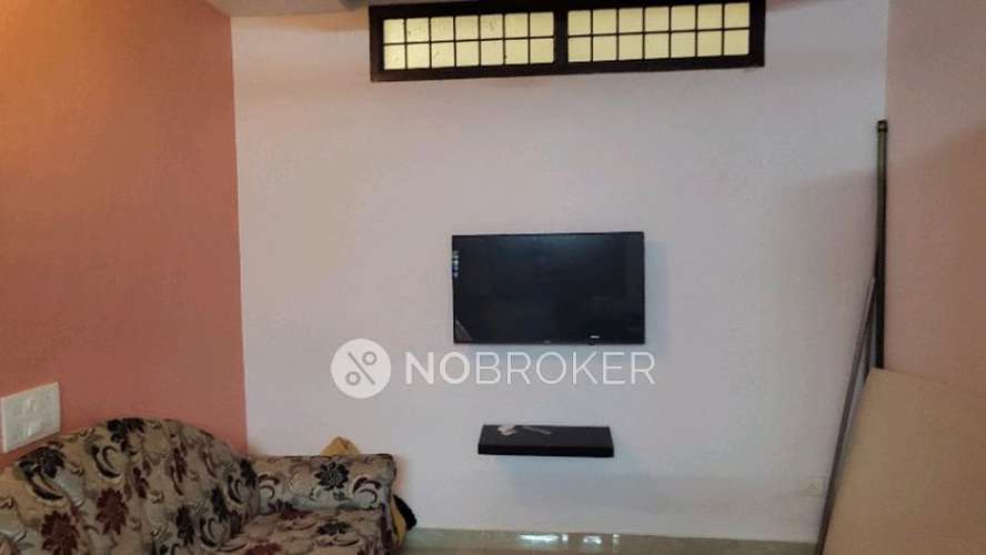 1 RK Flat In Standalone Building  for Rent  In Alwarpet