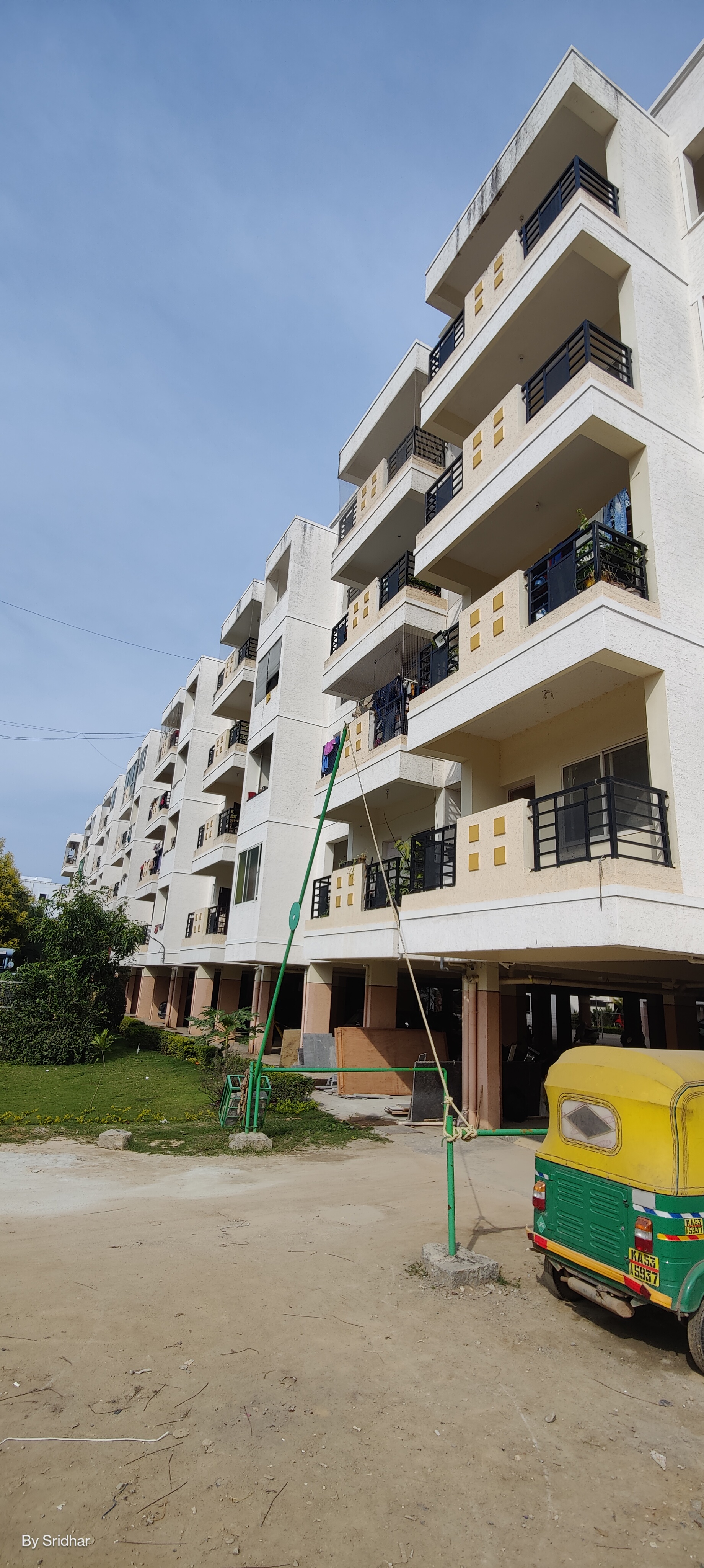 Samhita Royal Splendor