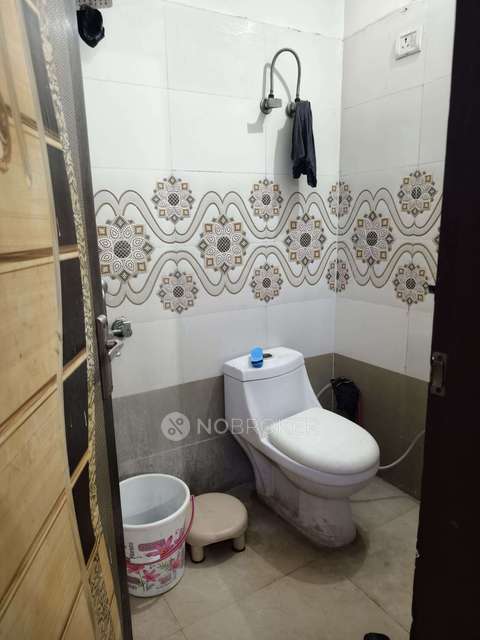 2 BHK Flat In Piyush Residency For Sale  In Flora Enclave