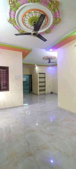 2 BHK House for Rent  In 15393, Andal Nagar, Pozhichalur, Chennai, Tamil Nadu 600074, India