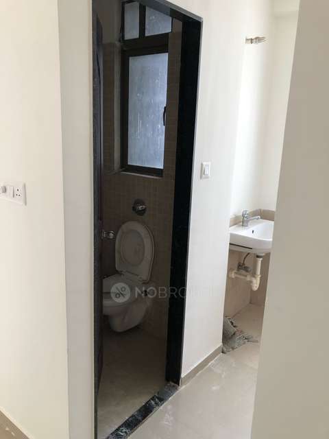 2 BHK Flat In Sky I Star Towers For Sale  In Bhukum