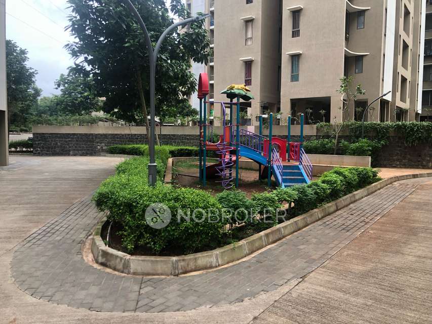 2 BHK Flat In Sky I Star Towers For Sale  In Bhukum