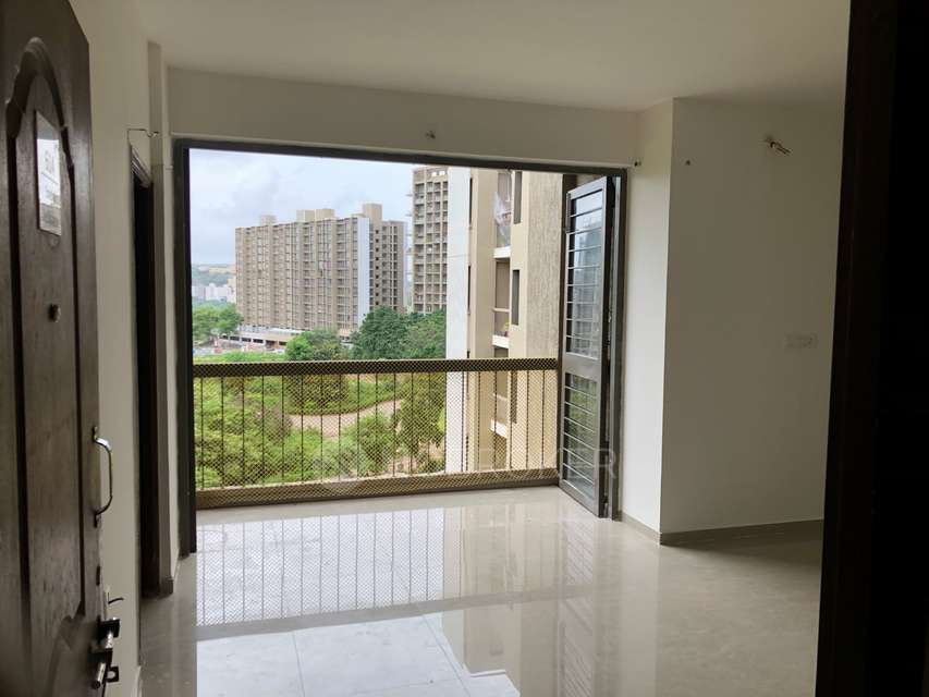 2 BHK Flat In Sky I Star Towers For Sale  In Bhukum