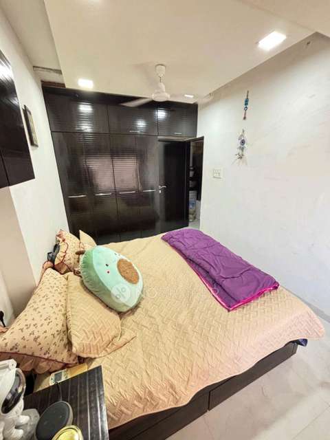 2 BHK Flat In Olympia Tower For Sale  In Jacob Circle