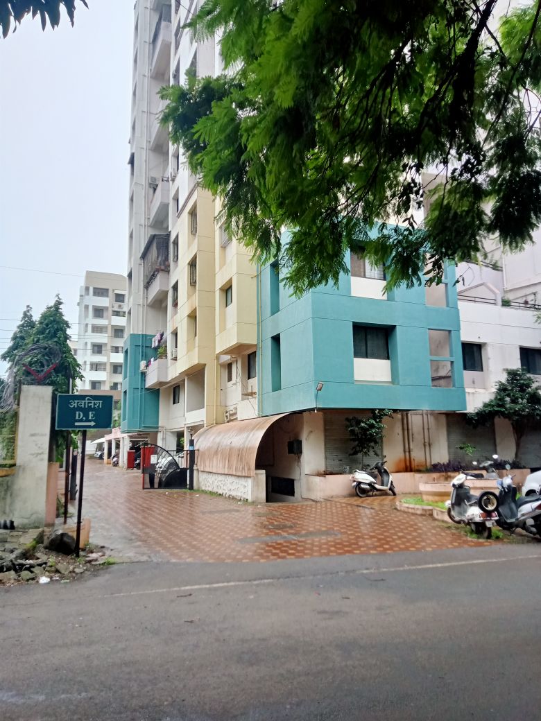 Avaneesh Apartments