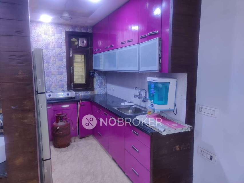 4+ BHK Flat For Sale  In Rohini