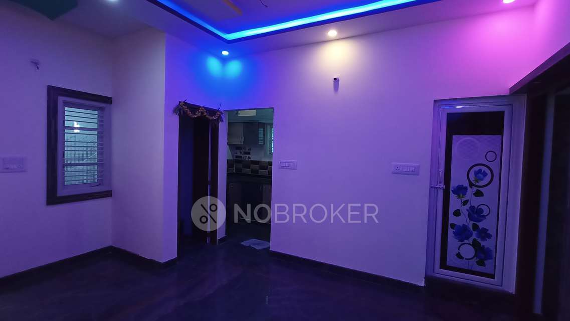 2 BHK House for Rent  In Thotada Guddadhalli Village