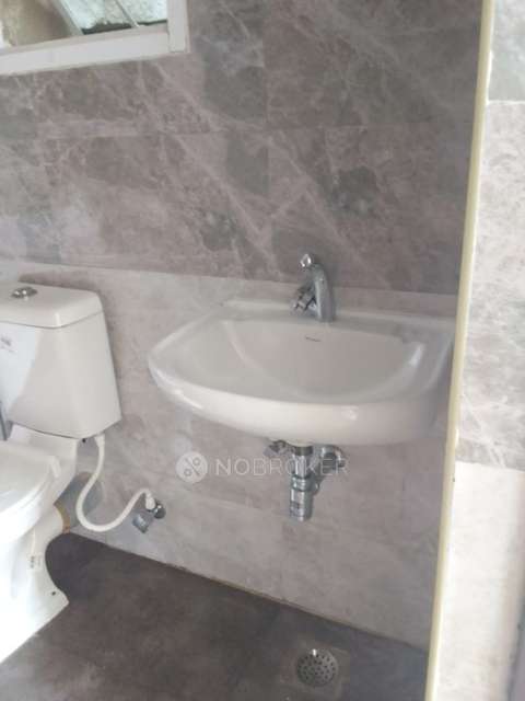 2 BHK Flat In Lake Dugar For Sale  In Ambattur