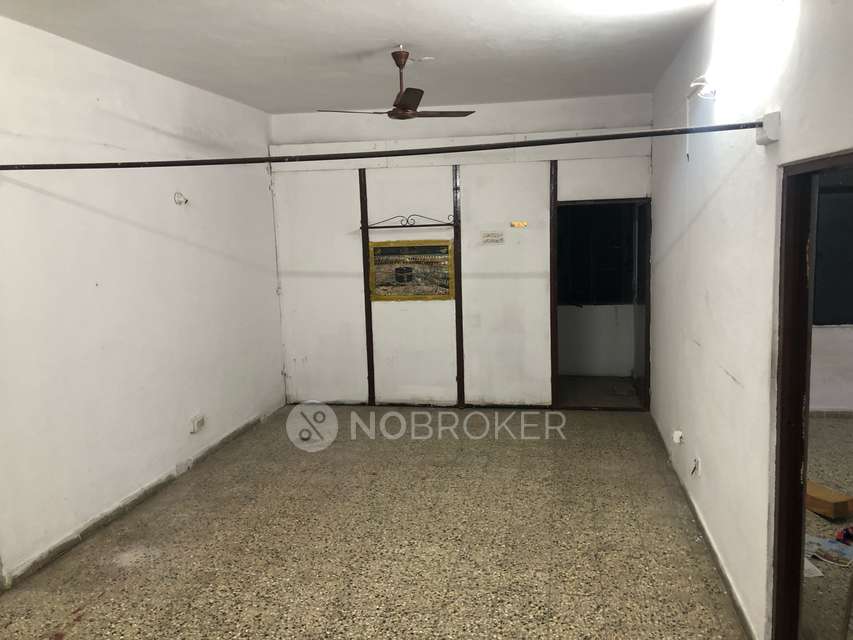 1 BHK Flat In Shajahan Apartments for Rent  In Khairtabad