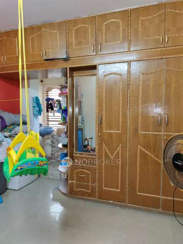 4+ BHK Flat In Na For Sale  In Srirampura