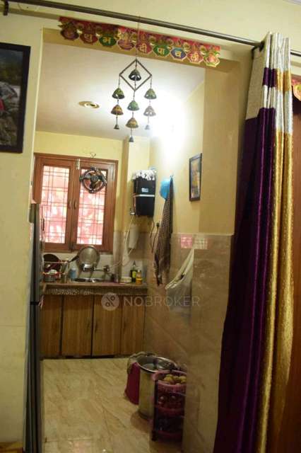 3 BHK Flat For Sale  In Shakarpur