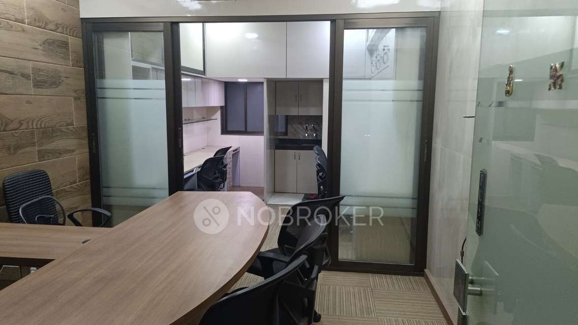 1 RK Flat For Sale  In Mulund West