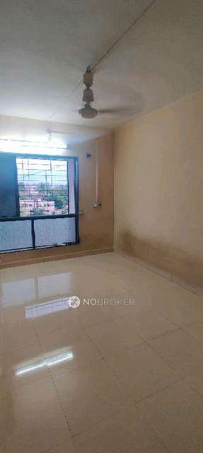 Single Room for Male In 1 BHK  In Near Chinchwad Station,sarswati Corner In Chinchwad