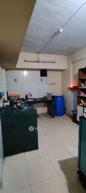 Single Room for Male In 1 BHK  In Near Chinchwad Station,sarswati Corner In Chinchwad