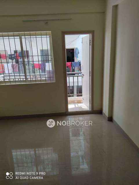 2 BHK Flat In Prabhavathi Paramount Block A For Sale  In Electronic City