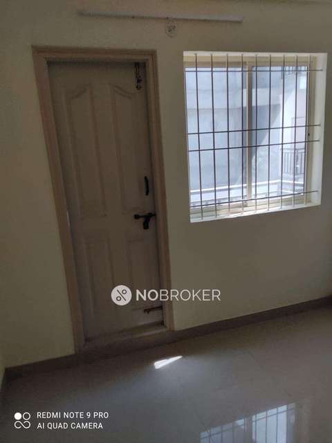 2 BHK Flat In Prabhavathi Paramount Block A For Sale  In Electronic City