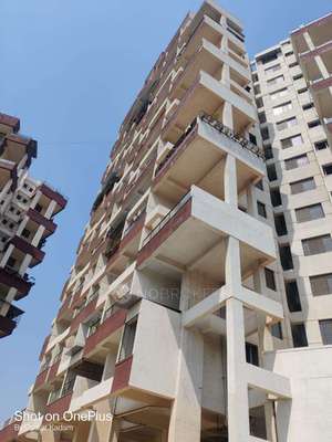 1 BHK Flat In Ratan Neptune For Sale  In Hadapsar