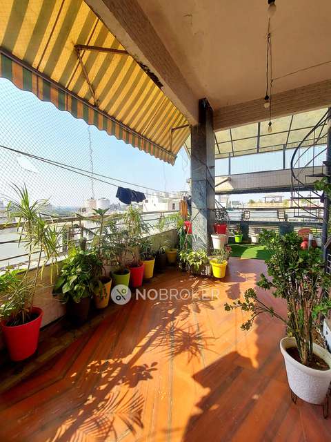 2 BHK Flat For Sale  In Rohini