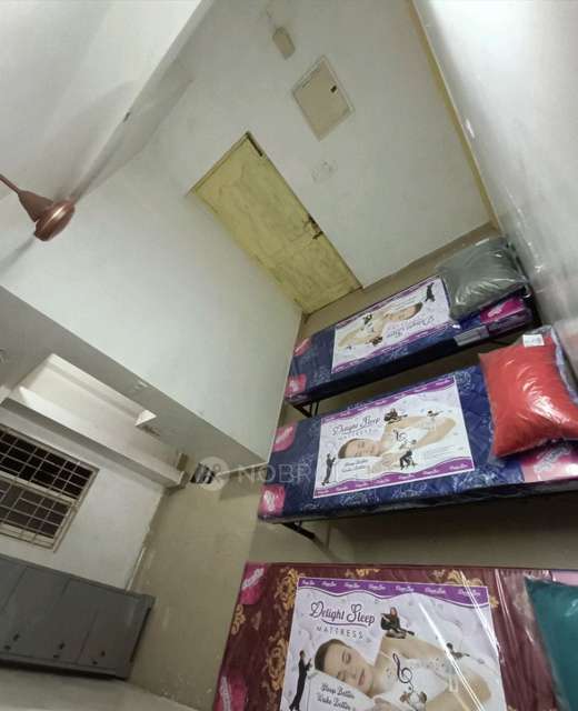 PG for Boys in Siruseri