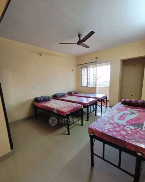 PG for Boys in Siruseri