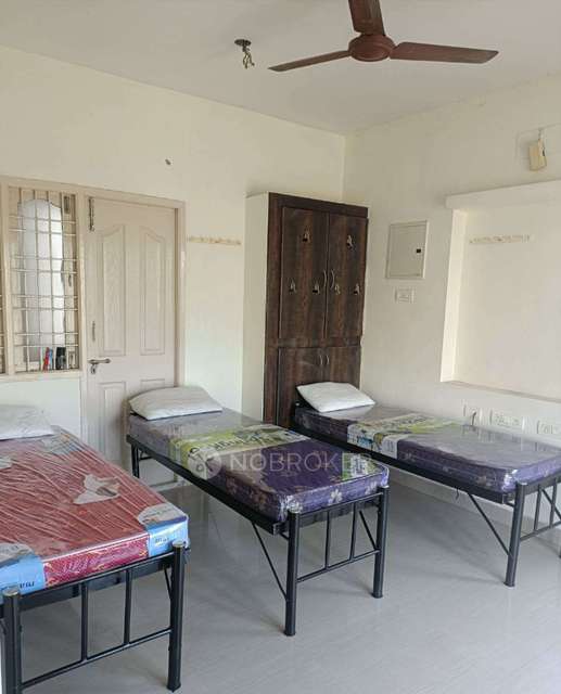 PG for Boys in Siruseri