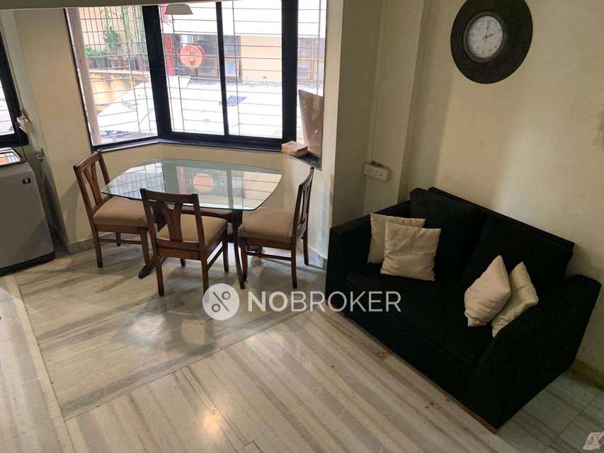 2 BHK Flat In Madhu Kunj For Sale  In Vile Parle