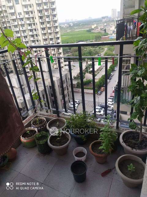 2 BHK Flat In Signature Global For Sale  In Sector 107