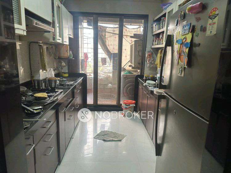 2 BHK Flat In Arkade Bhoomi Heights  For Sale  In Dhanukar Wadi Kandivali West