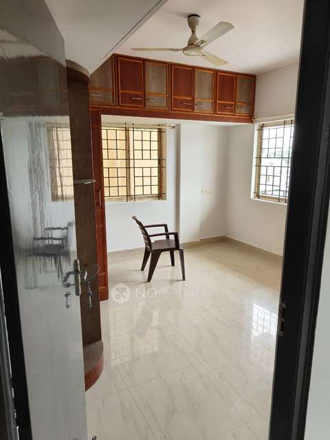 2 BHK Flat In Mahaveer Tuscan For Sale  In Mahaveer Tuscan Apartments