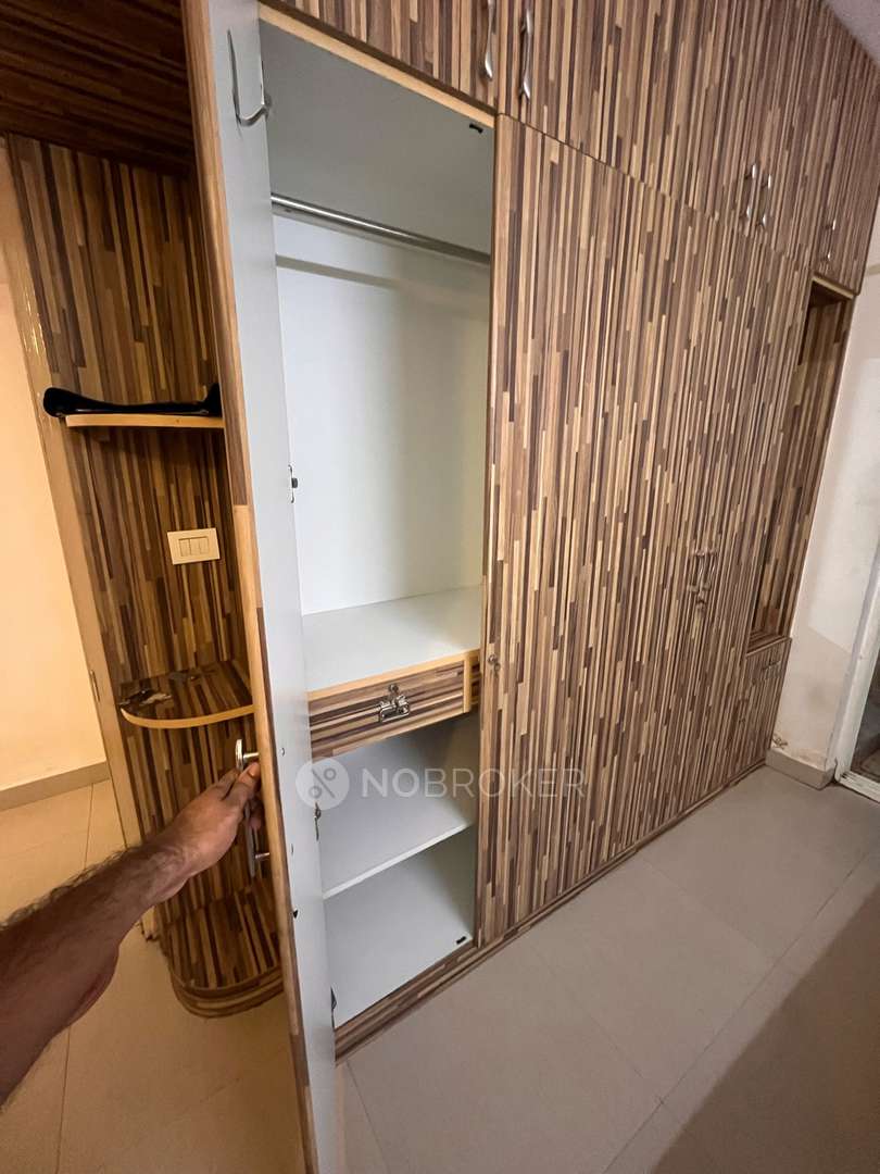 Alliance Orchid Springs Korattur Rent WITHOUT BROKERAGE Fully furnished 3 BHK Rental Flat in