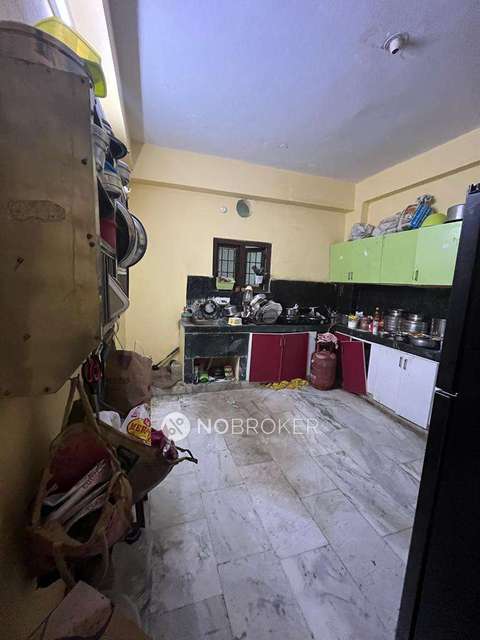 2 BHK Flat In Gayathri Sharada Nilayam For Sale  In Kukatpally