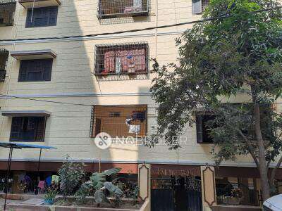 2 BHK Flat In Gayathri Sharada Nilayam For Sale  In Kukatpally