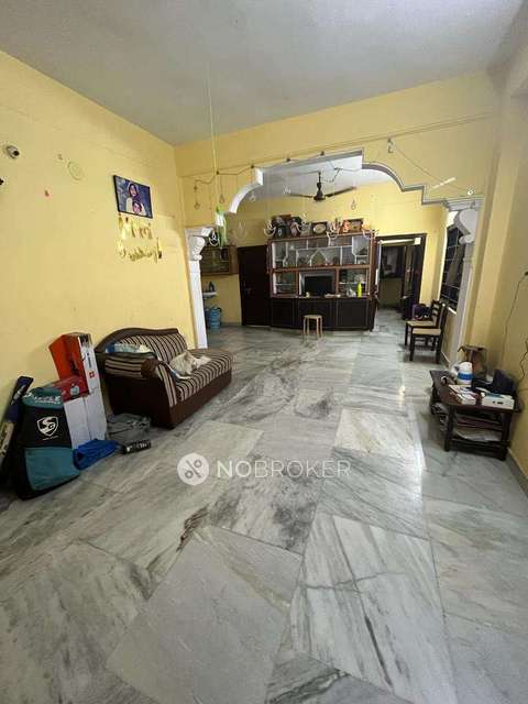 2 BHK Flat In Gayathri Sharada Nilayam For Sale  In Kukatpally