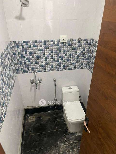 1 BHK Flat In Unix Apartment For Sale  In Mehrauli