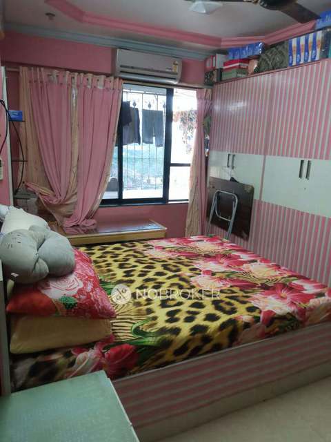 2 BHK Flat In Pluto Apartment For Sale  In Goregaon West