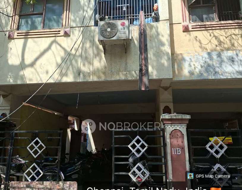 2 BHK Flat In Sri. Venkateshwara Apartment, Venkatasa Nagar, 1st Street, Extension, Saligramam for Rent  In Venkatesha Nagar 1st Street Extension