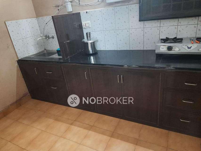 2 BHK Flat In Thanikachalam Apartment R for Rent  In Rakkiappa Street
