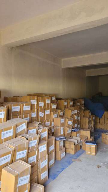 Godown/Warehouse in Purna, Mumbai for sale 