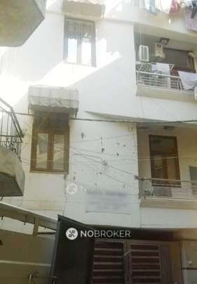 2 BHK Flat In Bhavya Apartment For Sale  In  Sheikh Sarai