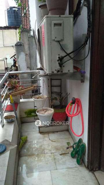 2 BHK Flat In Bhavya Apartment For Sale  In  Sheikh Sarai