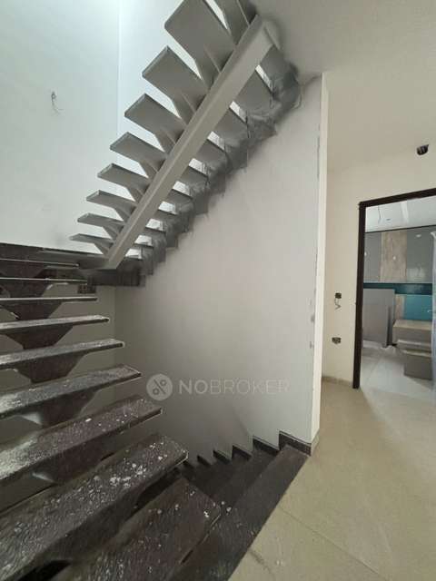 4 BHK Villa In Amber Meadows For Sale  In Balagere