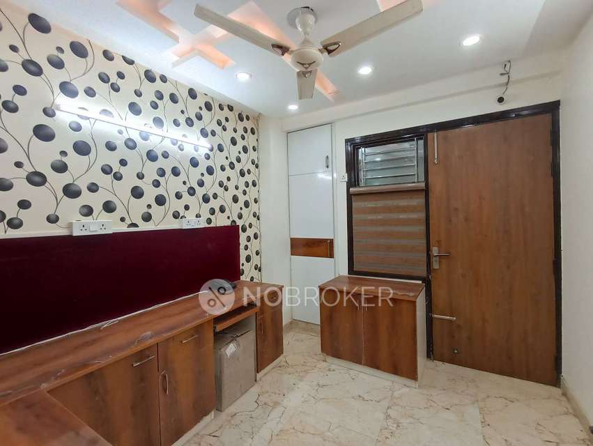 3 BHK Flat In Standalone Building  For Sale  In Dwarka Mor