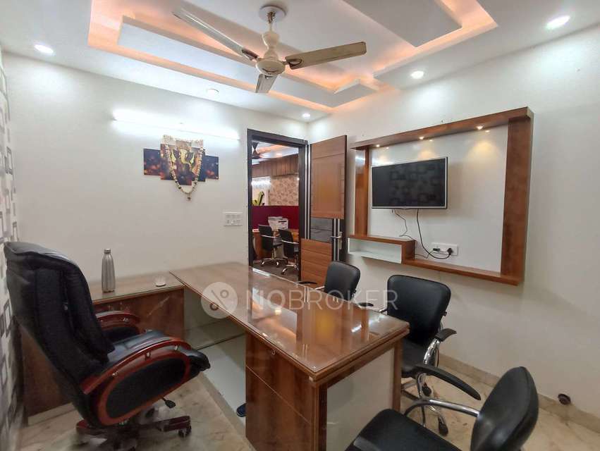 3 BHK Flat In Standalone Building  For Sale  In Dwarka Mor