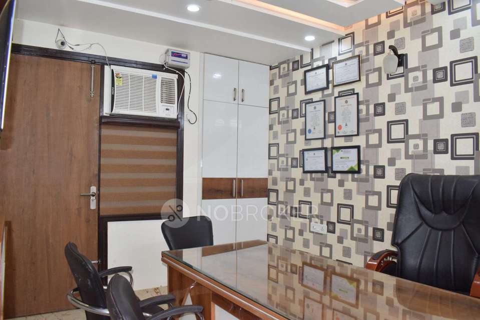 3 BHK Flat In Standalone Building  For Sale  In Dwarka Mor