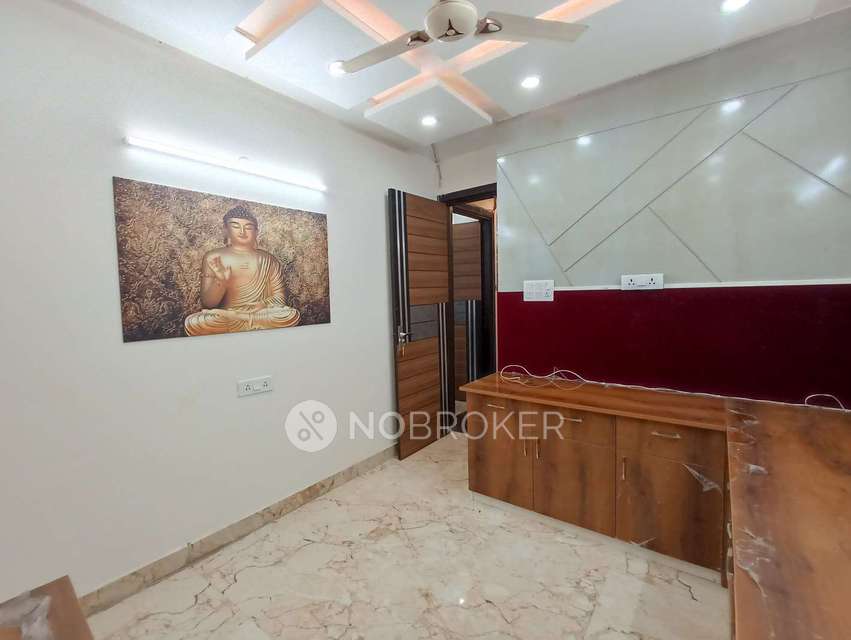 3 BHK Flat In Standalone Building  For Sale  In Dwarka Mor