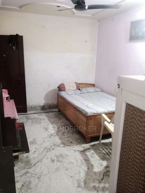 3 BHK Flat In Om Shanti Apartment For Sale  In Narela Mandi