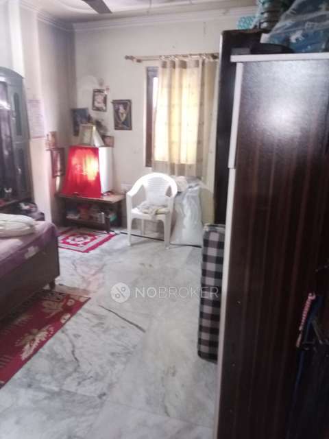3 BHK Flat In Om Shanti Apartment For Sale  In Narela Mandi