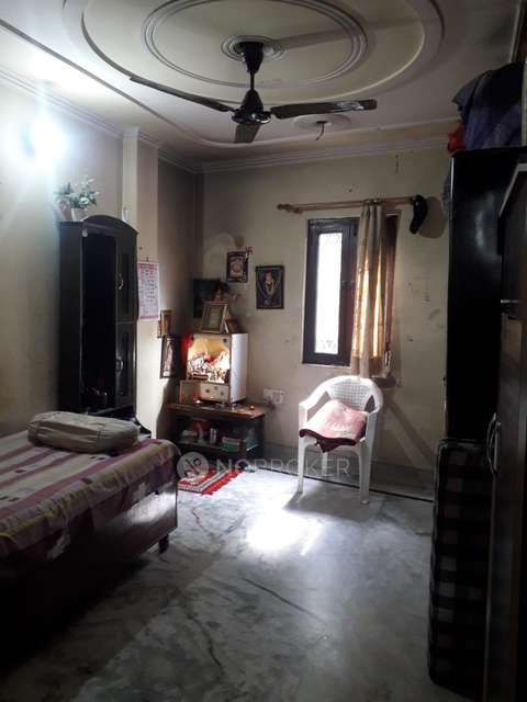 3 BHK Flat In Om Shanti Apartment For Sale  In Narela Mandi