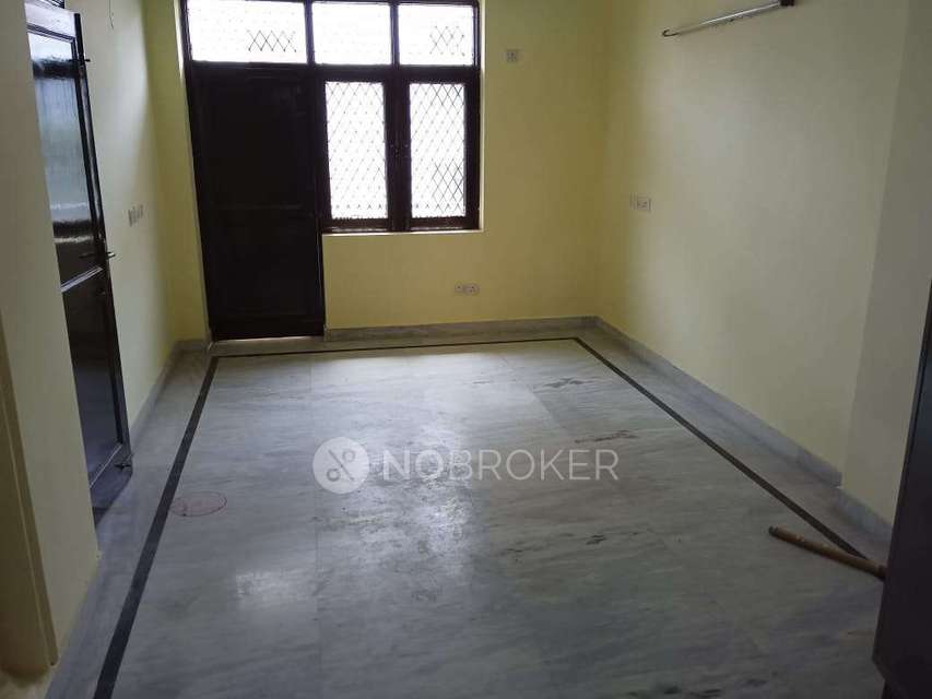 1 BHK House for Rent  In Sector 27