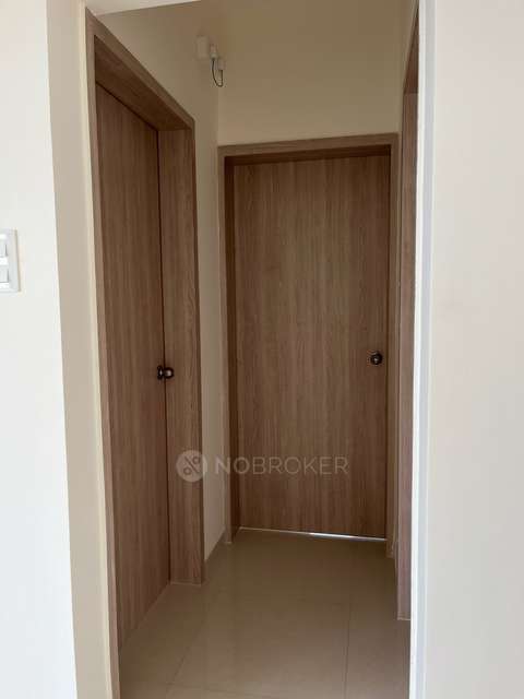 2 BHK Flat In Adi W57 for Rent  In W57